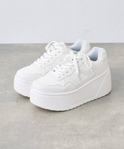 -3kg顯瘦效果 厚底運動鞋