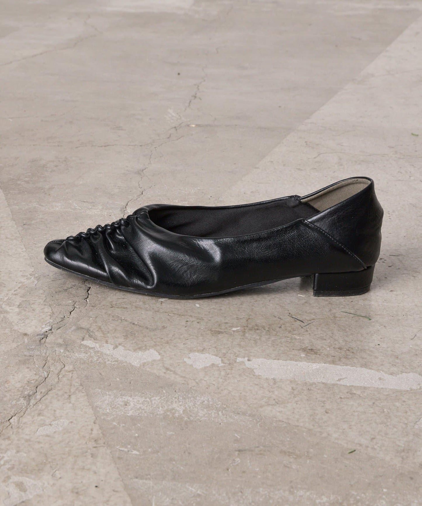 扭褶褶皺設計 高跟鞋