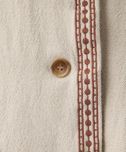 《ヒップが隠れる丈感》 花卉刺繡夾克