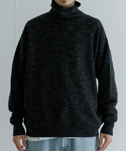 crepuscule W Face Turtle Neck 上衣