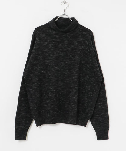 crepuscule W Face Turtle Neck 上衣