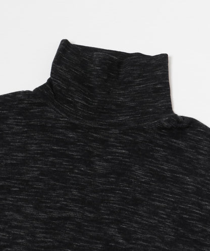 crepuscule W Face Turtle Neck 上衣