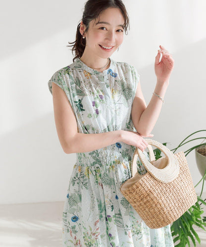 優雅顯氣質 刺繡花卉印花 連衣裙