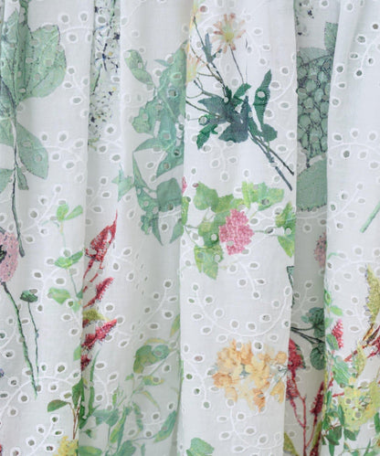 優雅顯氣質 刺繡花卉印花 連衣裙