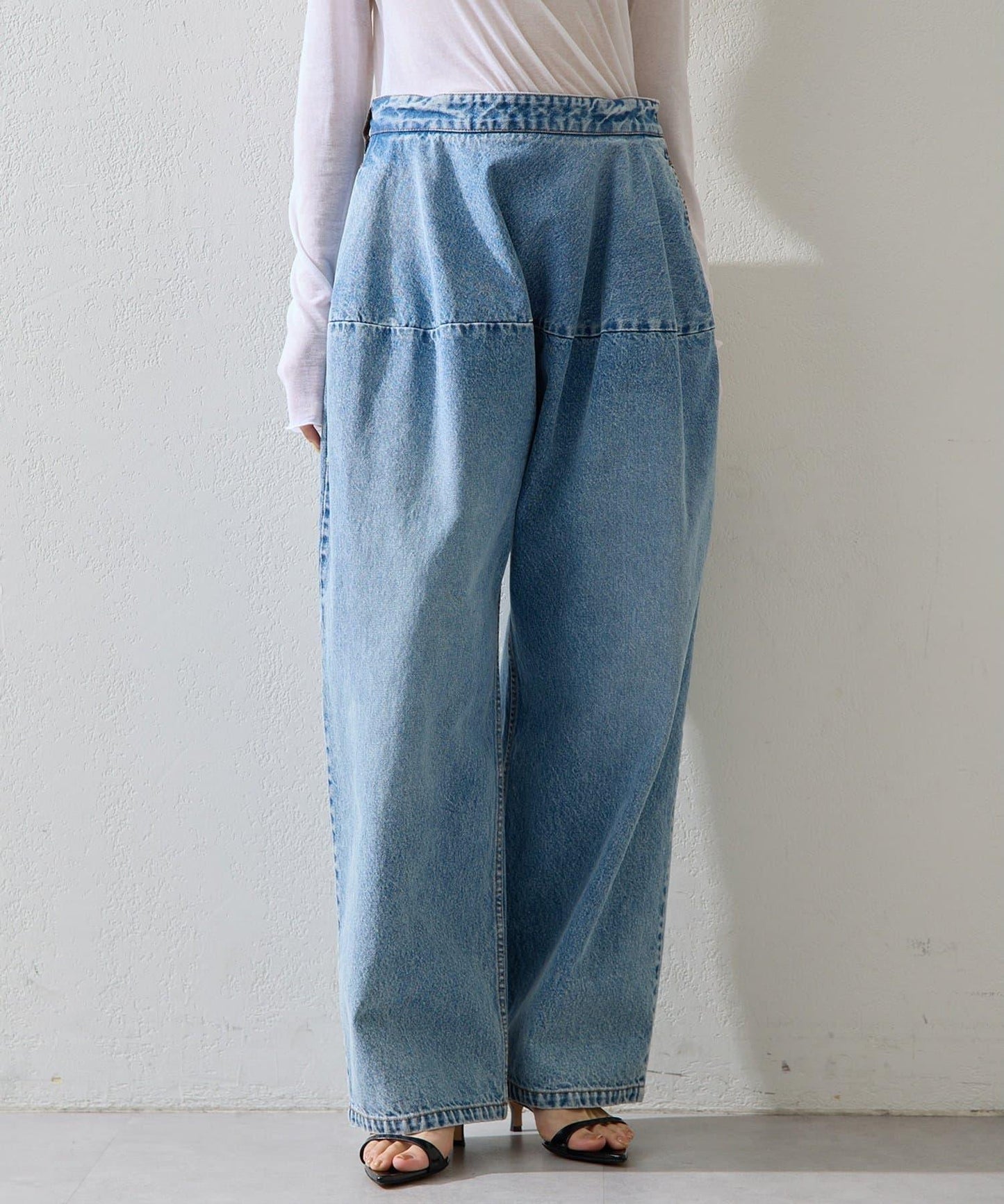 彎刀版型 牛仔面料 牛仔褲