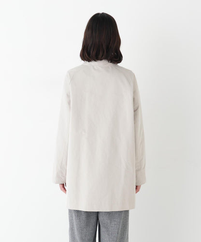 弱防潑水塔夫綢翻領大衣