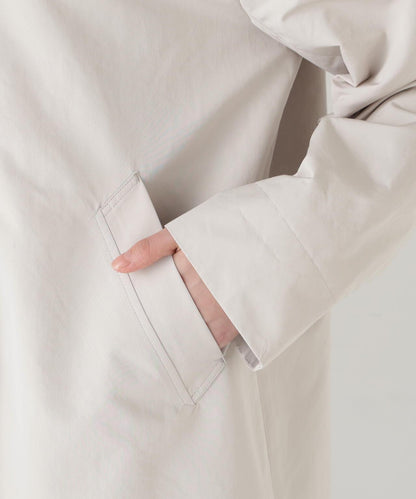 弱防潑水塔夫綢翻領大衣