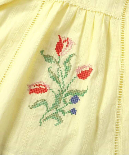 鬱金香刺繡無領設計襯衫