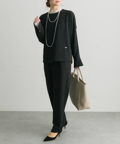 雙向彈力蕾絲 上衣