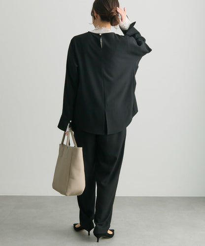 雙向彈力蕾絲 上衣