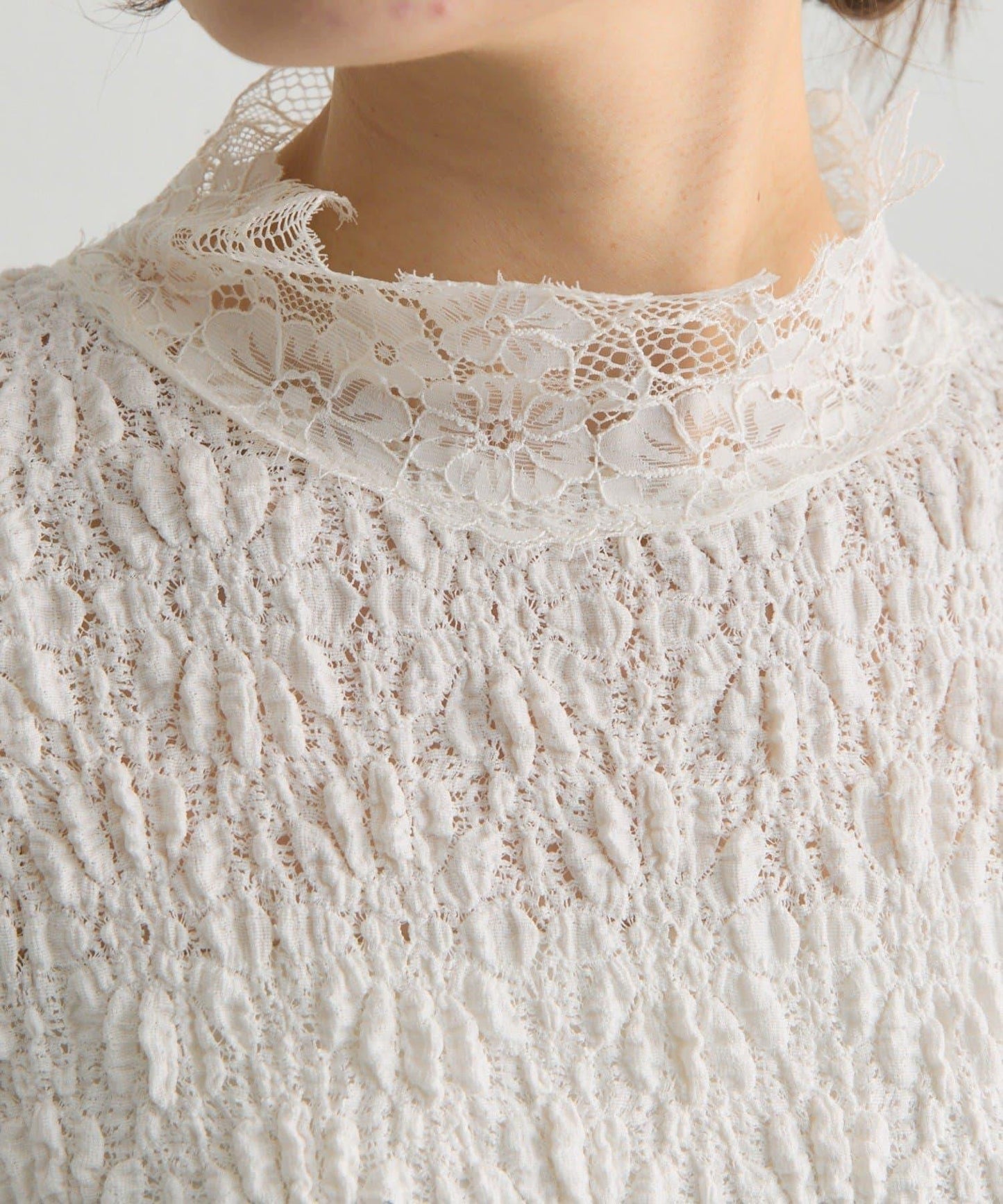 雙向彈力蕾絲 上衣