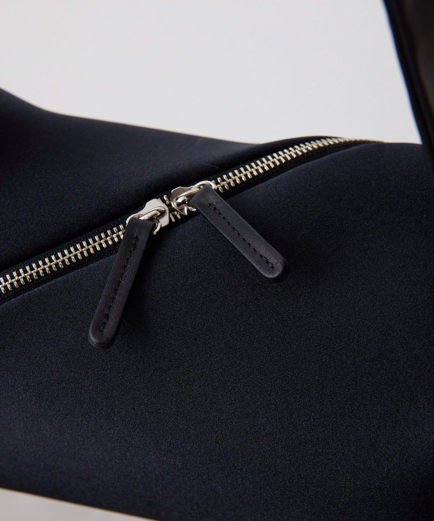 kawa-kawa NO1531 wet 盒型單肩包