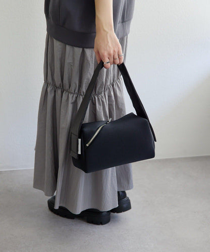 kawa-kawa NO1531 wet 盒型單肩包