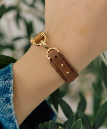 《牛革》 扣飾手鍊