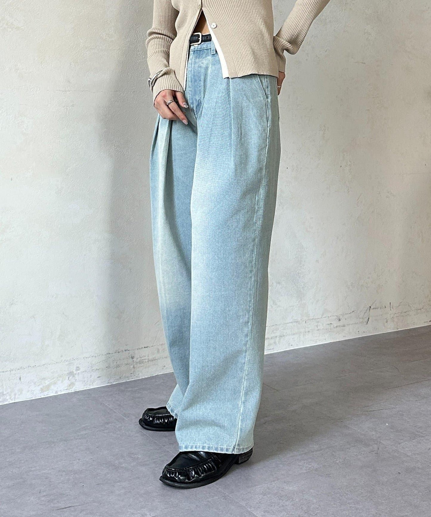 兩褶牛仔褲