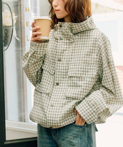 格紋連帽外套