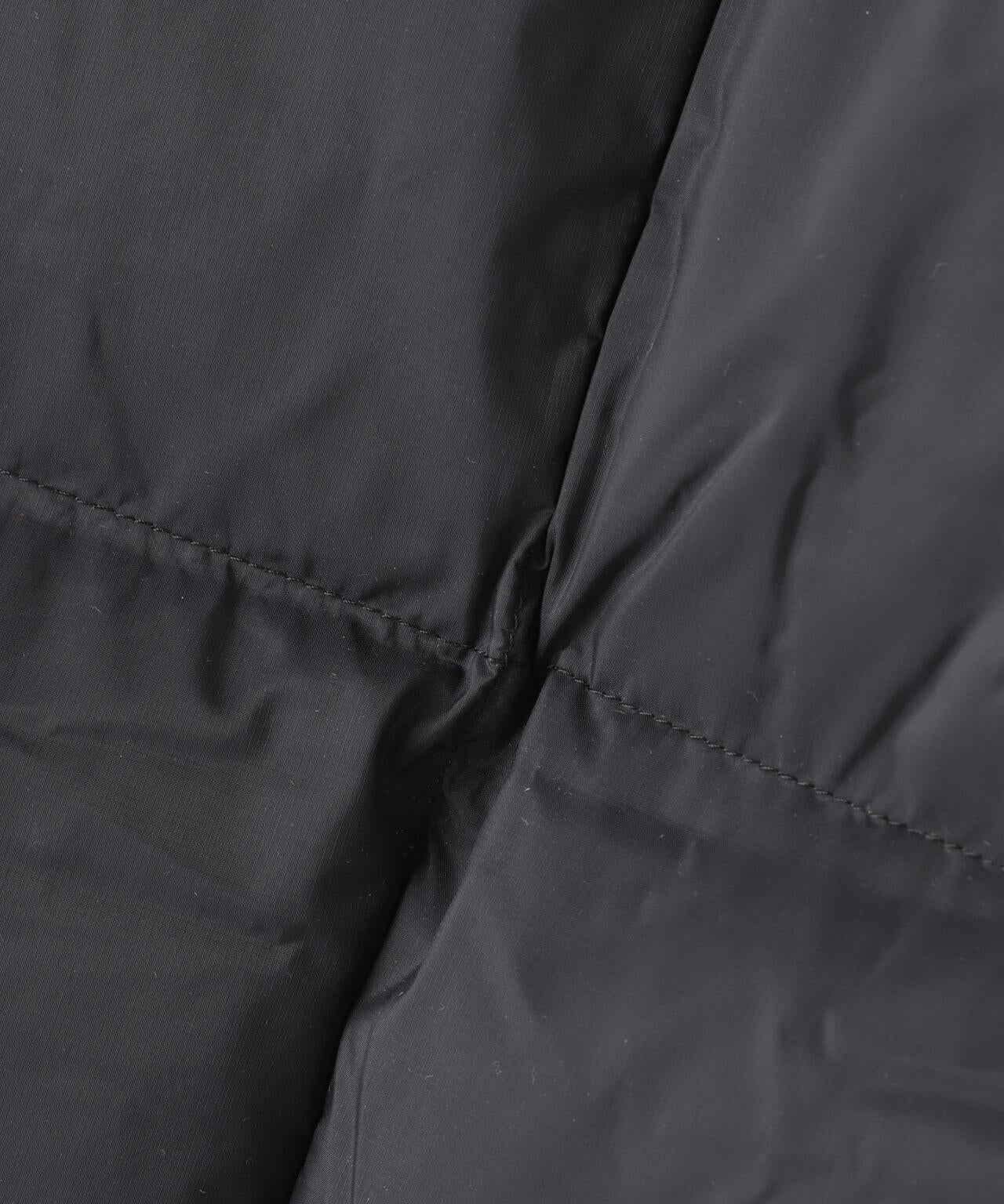 TAION タイオン MOUNTAIN DOWN JACKET 羽絨夾克