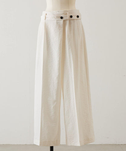 不對稱腰帶設計長褲