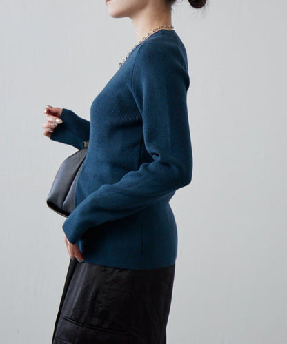 前拉鍊設計針織上衣