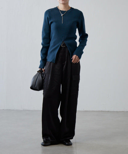 前拉鍊設計針織上衣