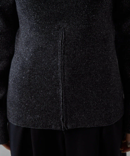 前拉鍊設計針織上衣