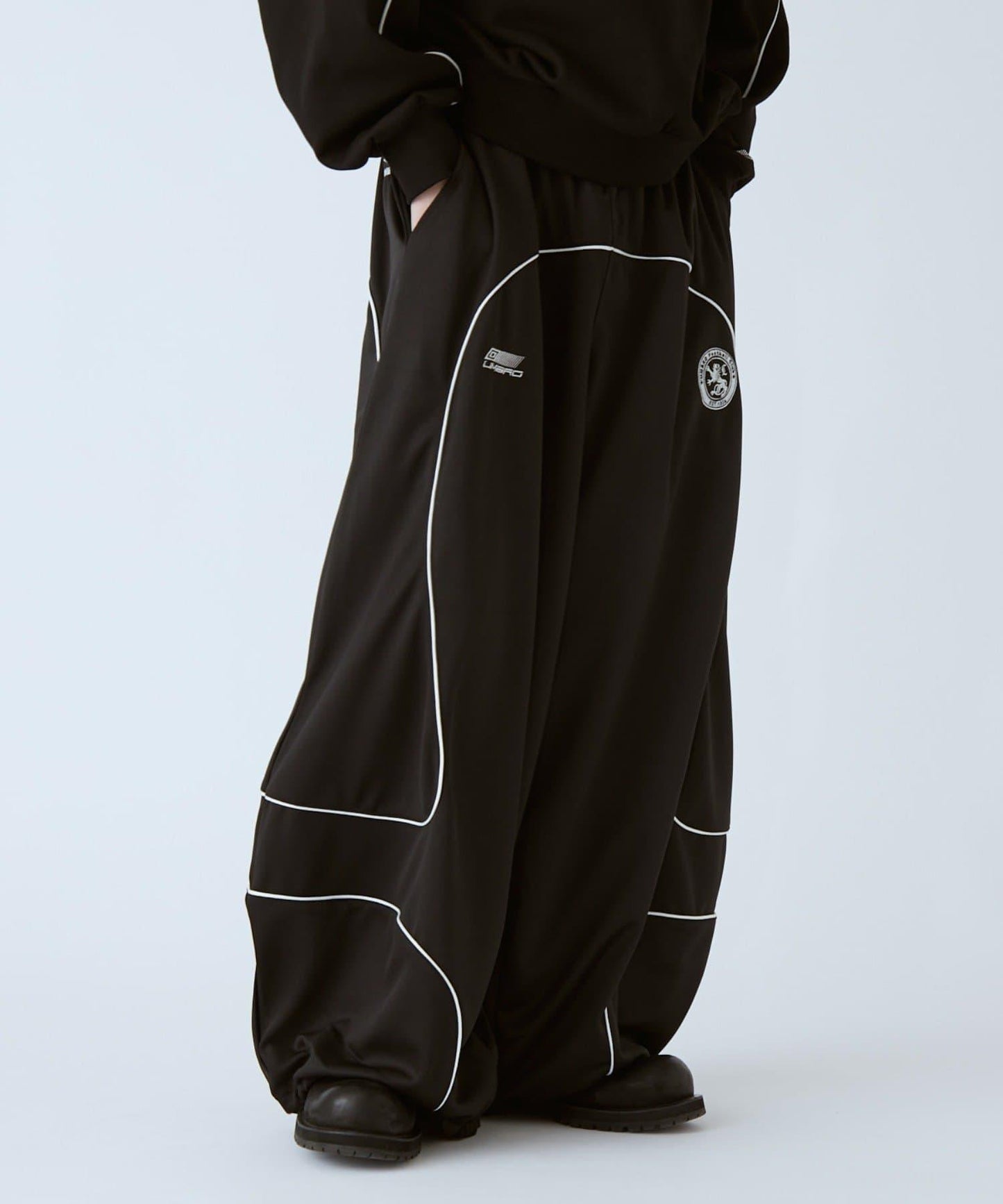 UMBRO×Lui's 弧形版型 運動長褲