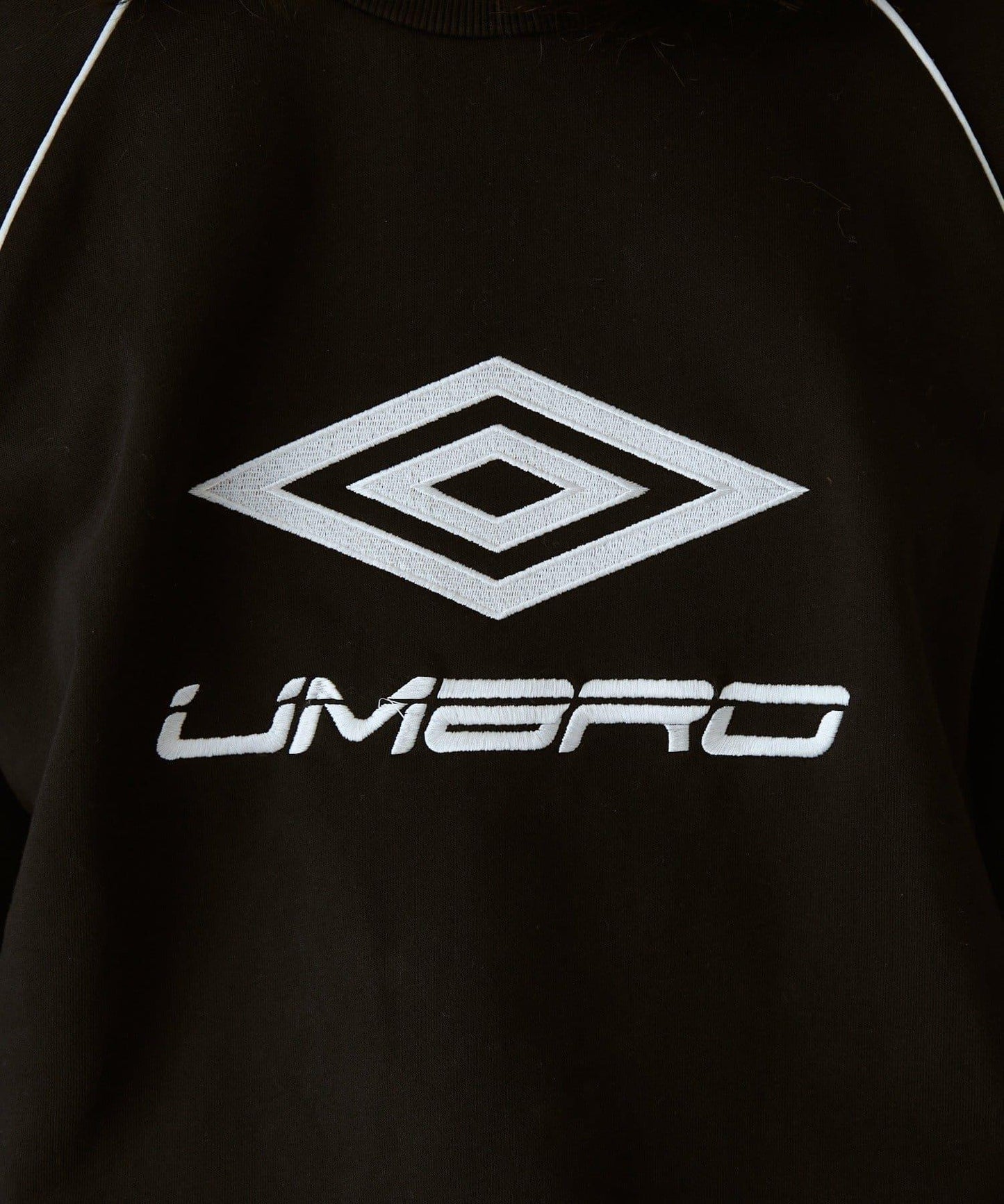 UMBRO×Lui's 滾邊Logo設計 衛衣