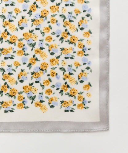 小花圖案絲巾