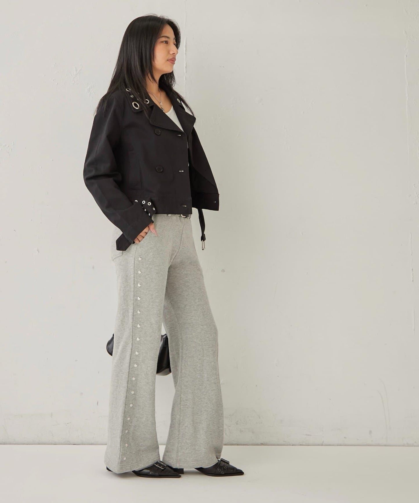 衛衣面料 中長微喇 鉚釘 褲子