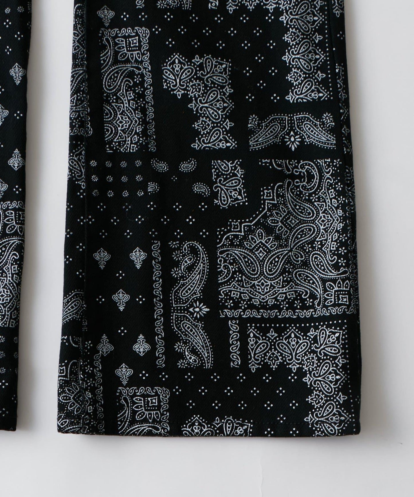 喇叭版型 ASSORTED PRINT 褲子