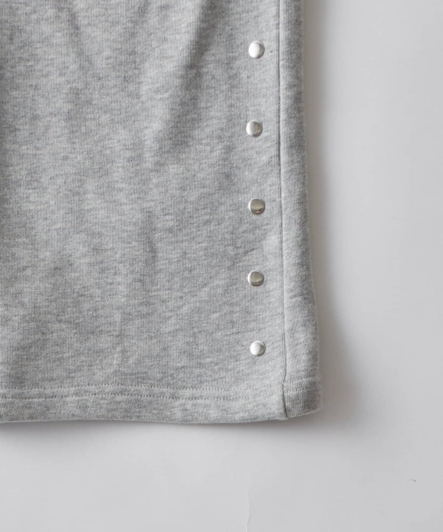 衛衣面料 中長微喇 鉚釘 褲子