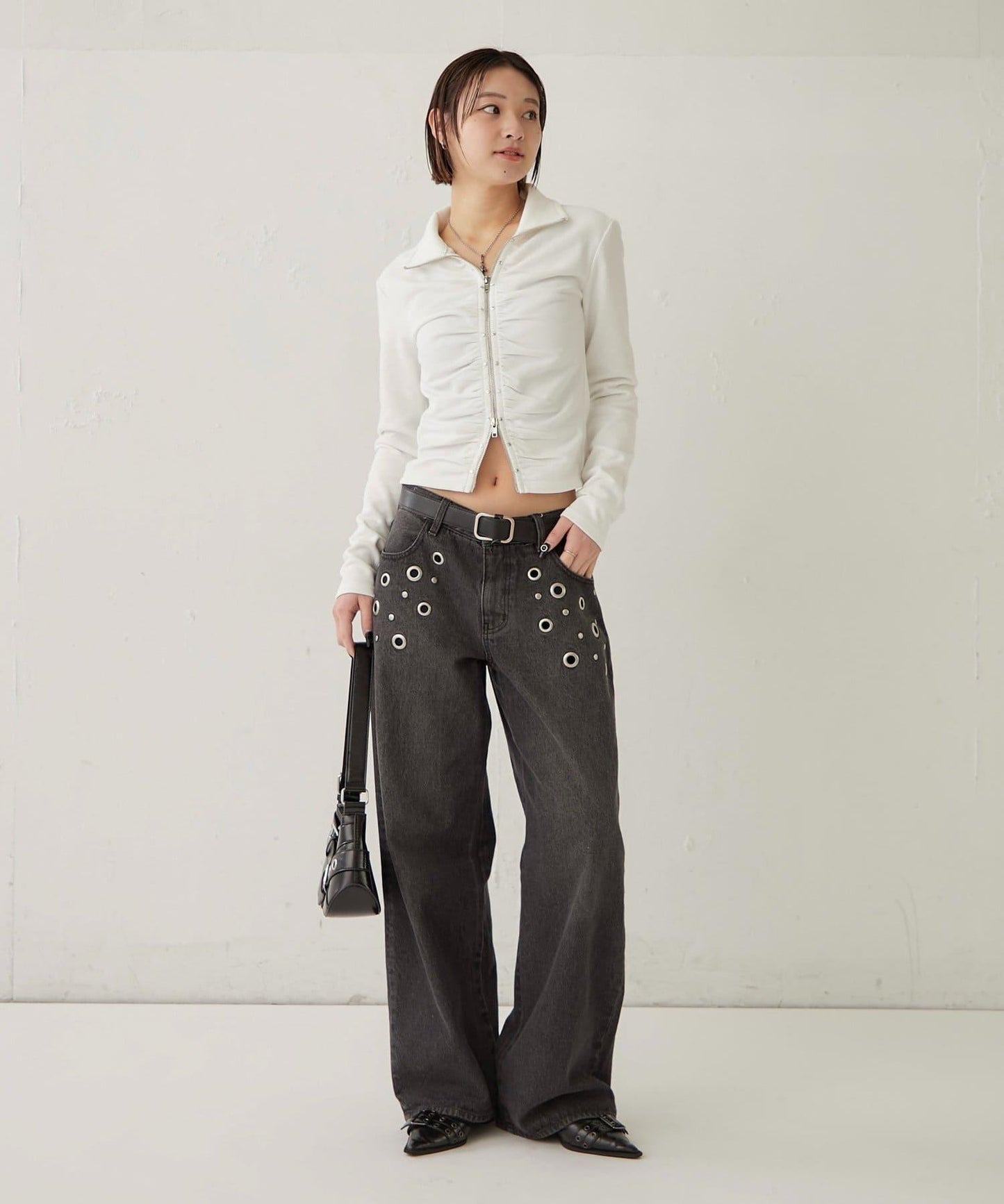 STUDDED ZIP GATHERED TOP 上衣