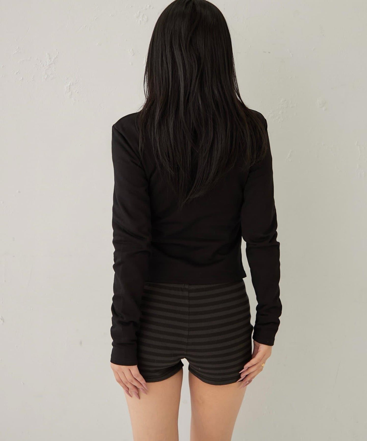 STUDDED ZIP GATHERED TOP 上衣