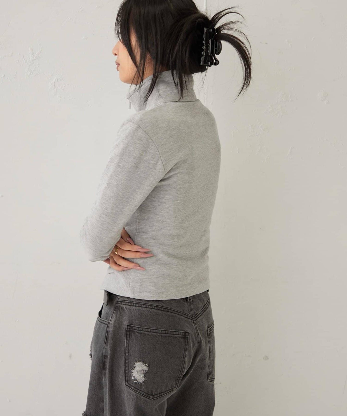 STUDDED ZIP GATHERED TOP 上衣