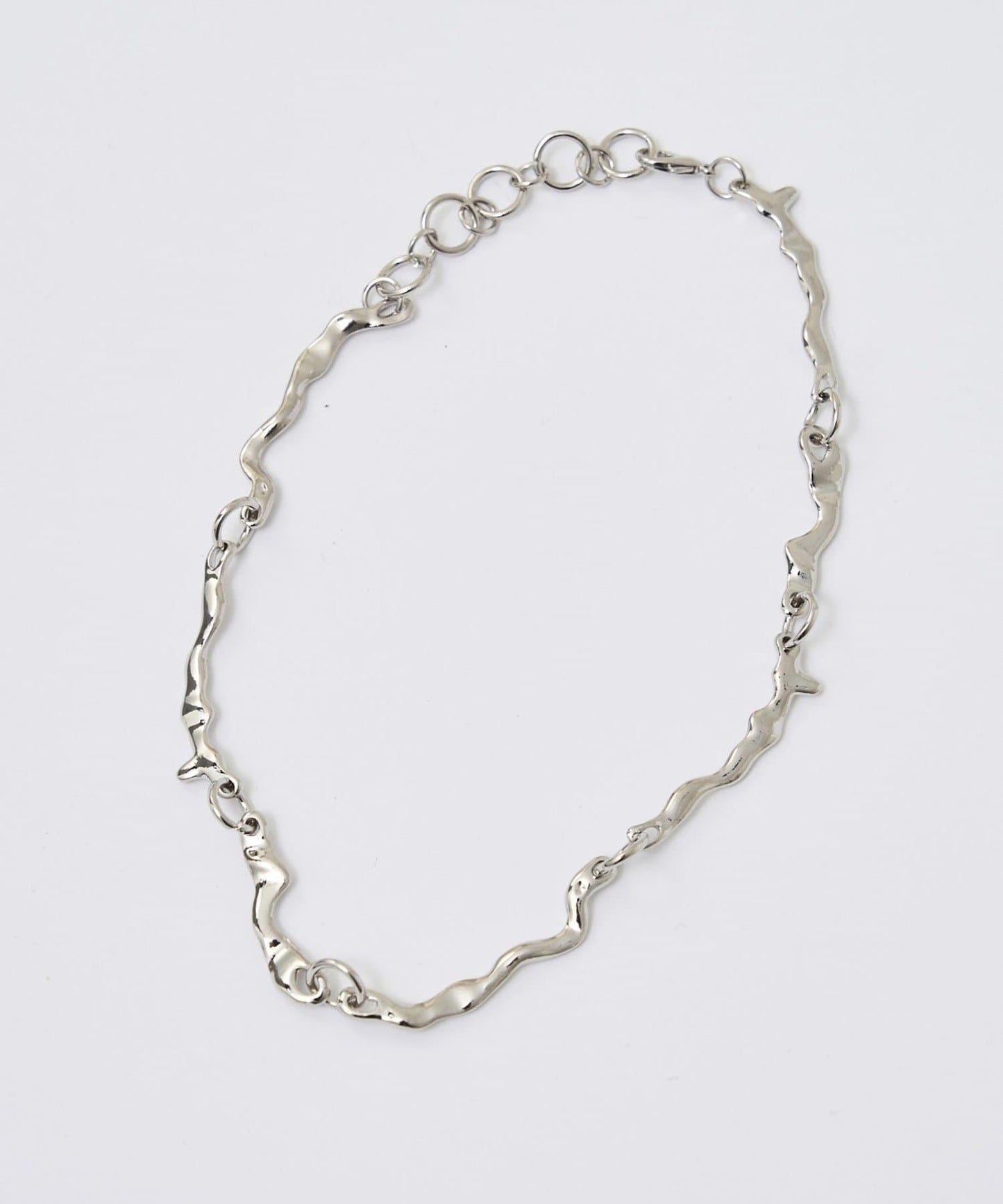 MOTIF NECKLACE