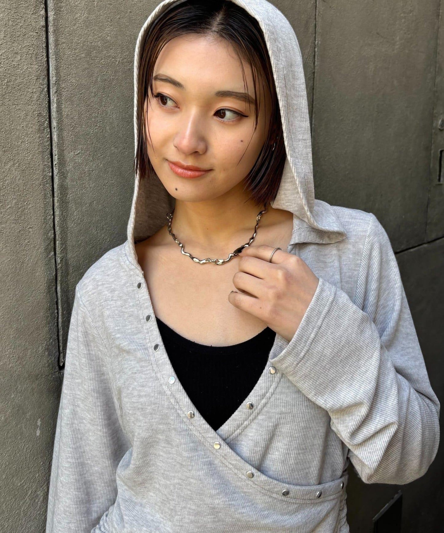 MOTIF NECKLACE