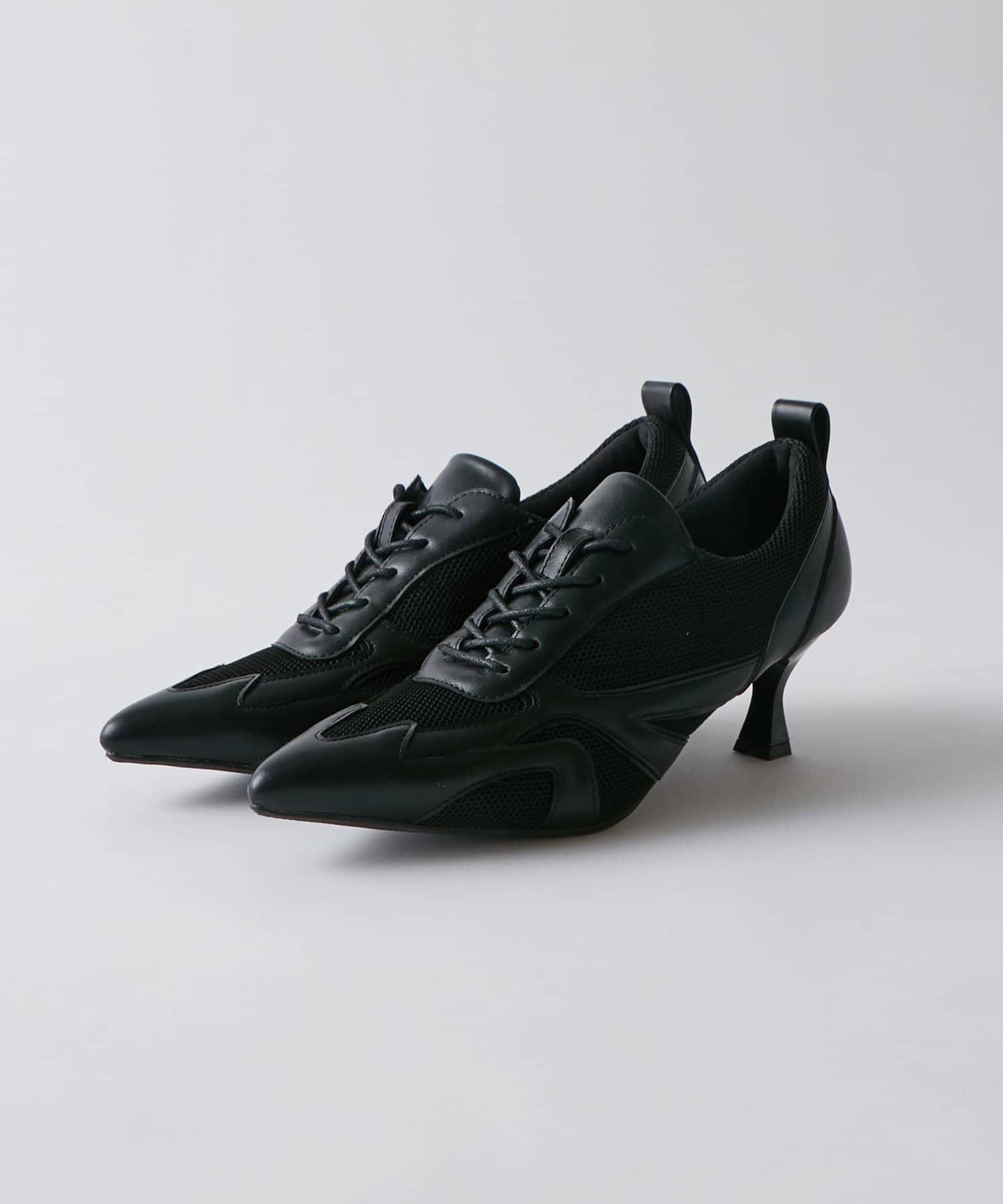 MESH HEEL SNEAKERS