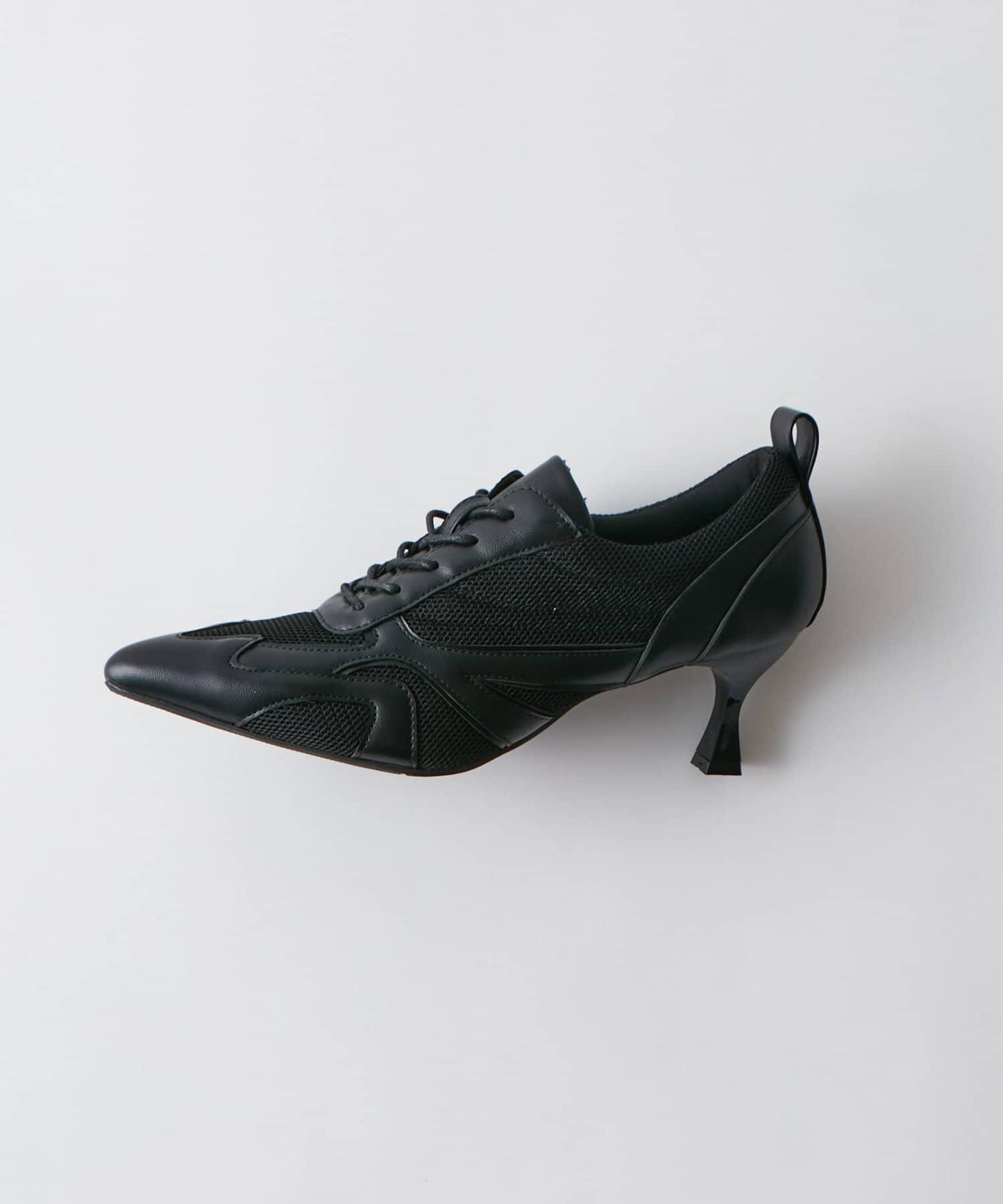 MESH HEEL SNEAKERS