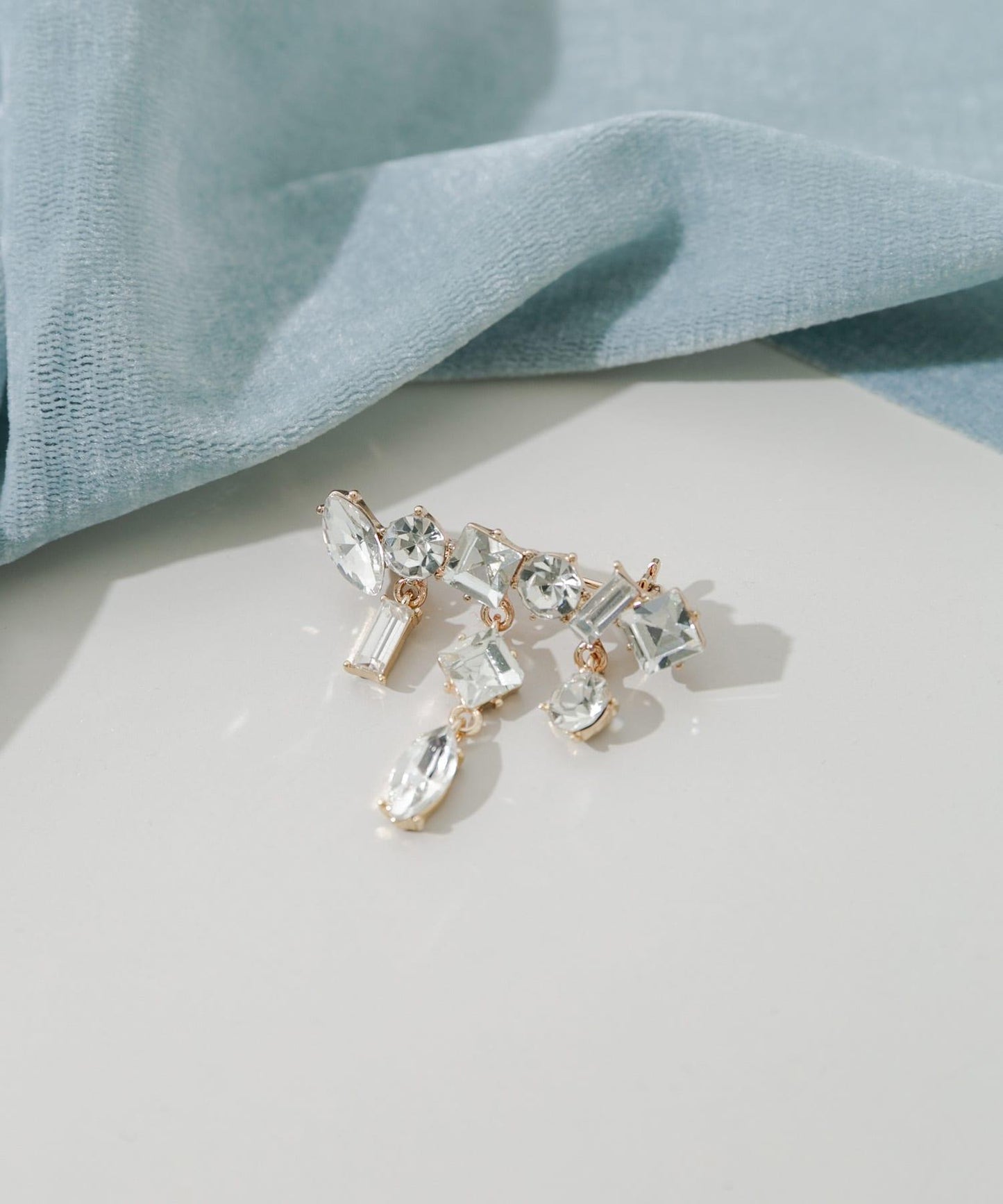 水鑽裝飾胸針