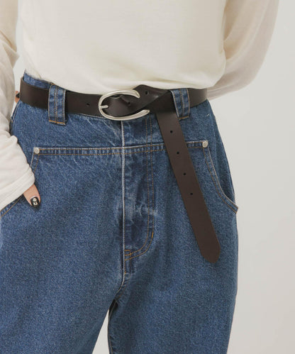 金屬扣設計 皮革 腰帶