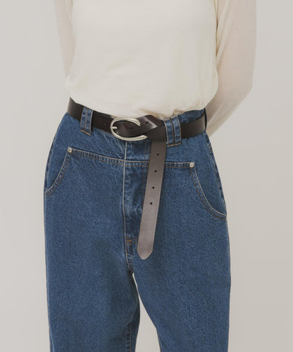 金屬扣設計 皮革 腰帶