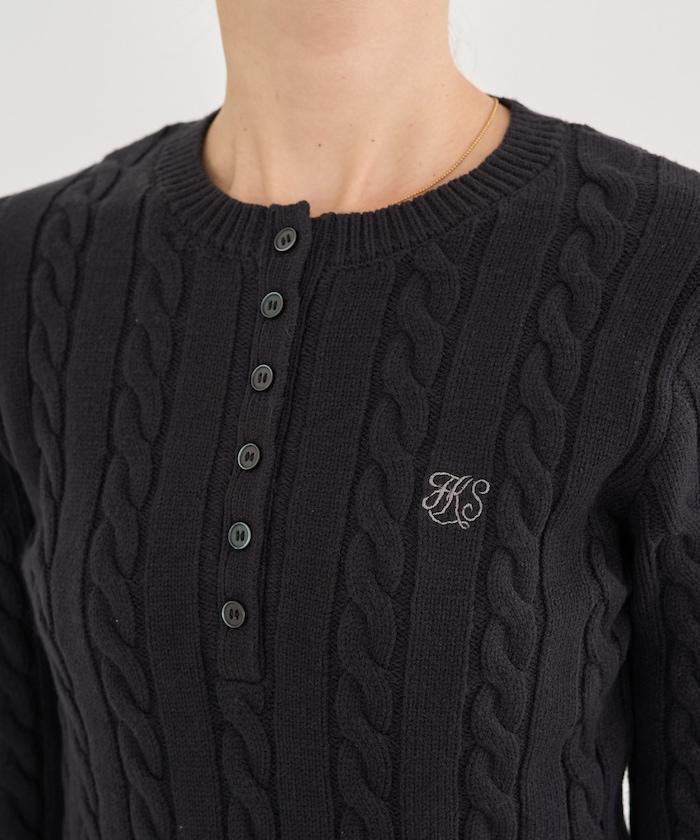 單點刺繡 亨利領 麻花針織 套頭針織衫