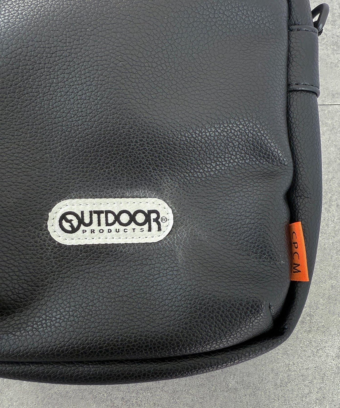 OUTDOOR PRODUCTS 2WAY肩包