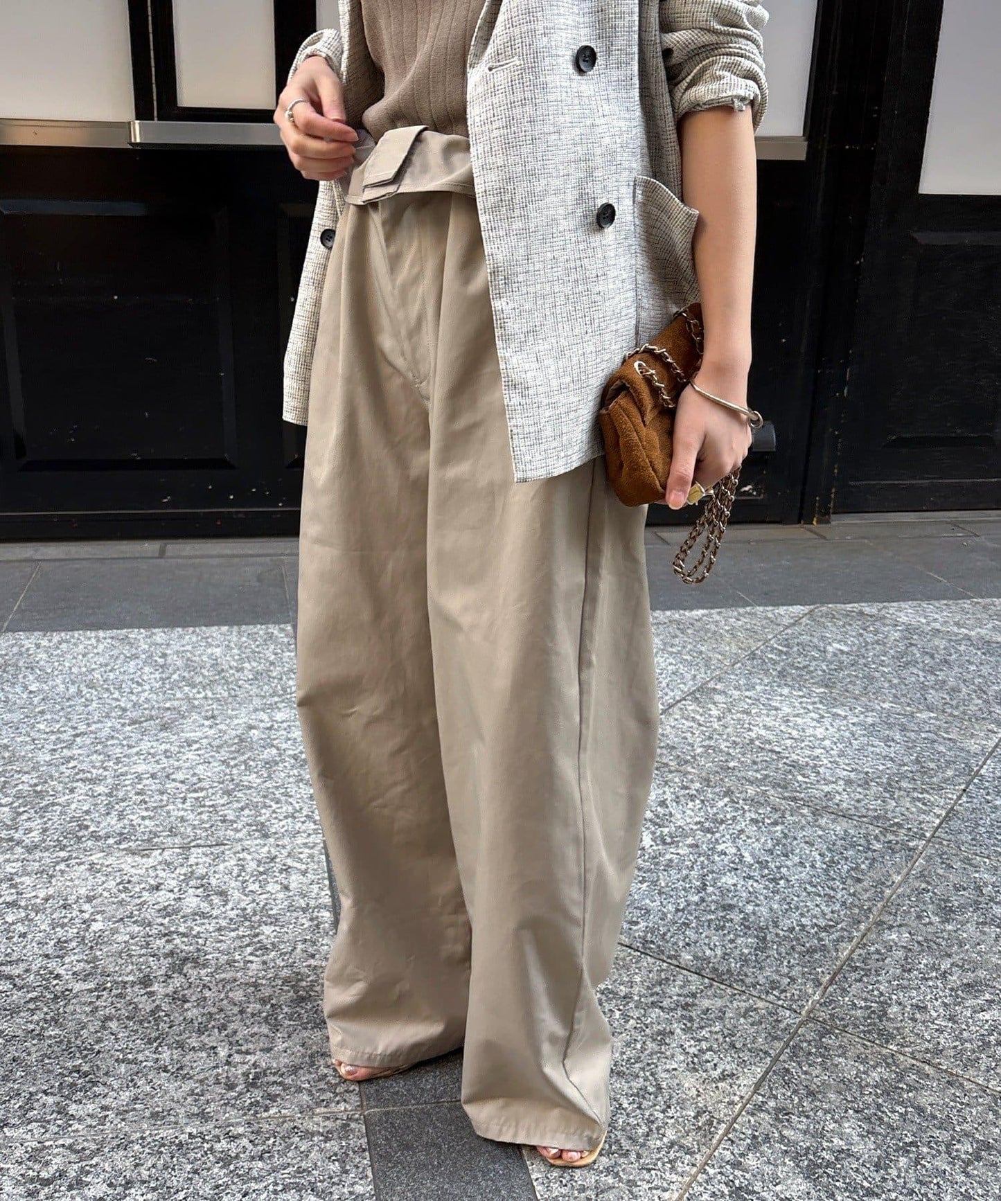 腰部翻折褶皺褲子