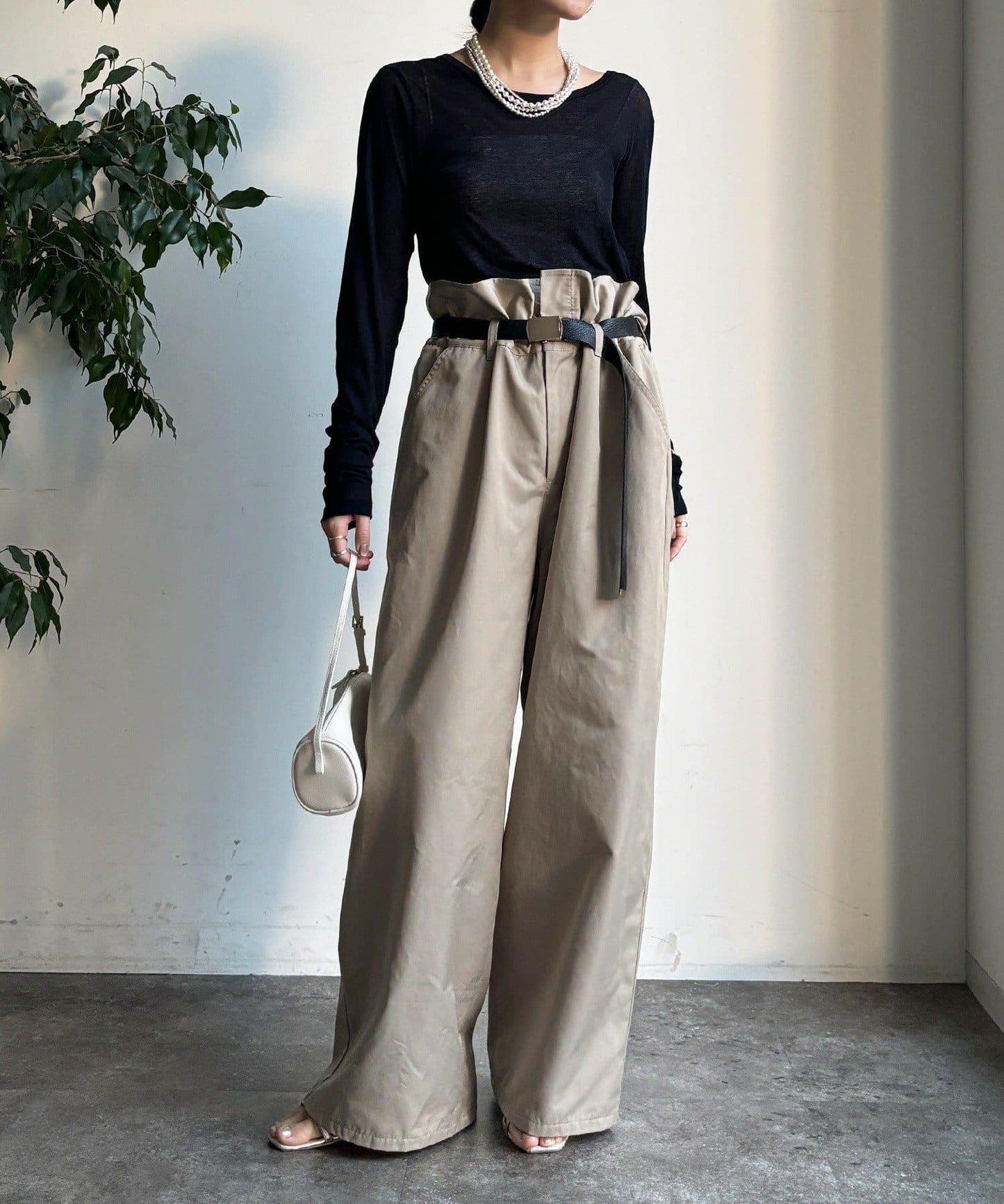 腰部翻折褶皺褲子