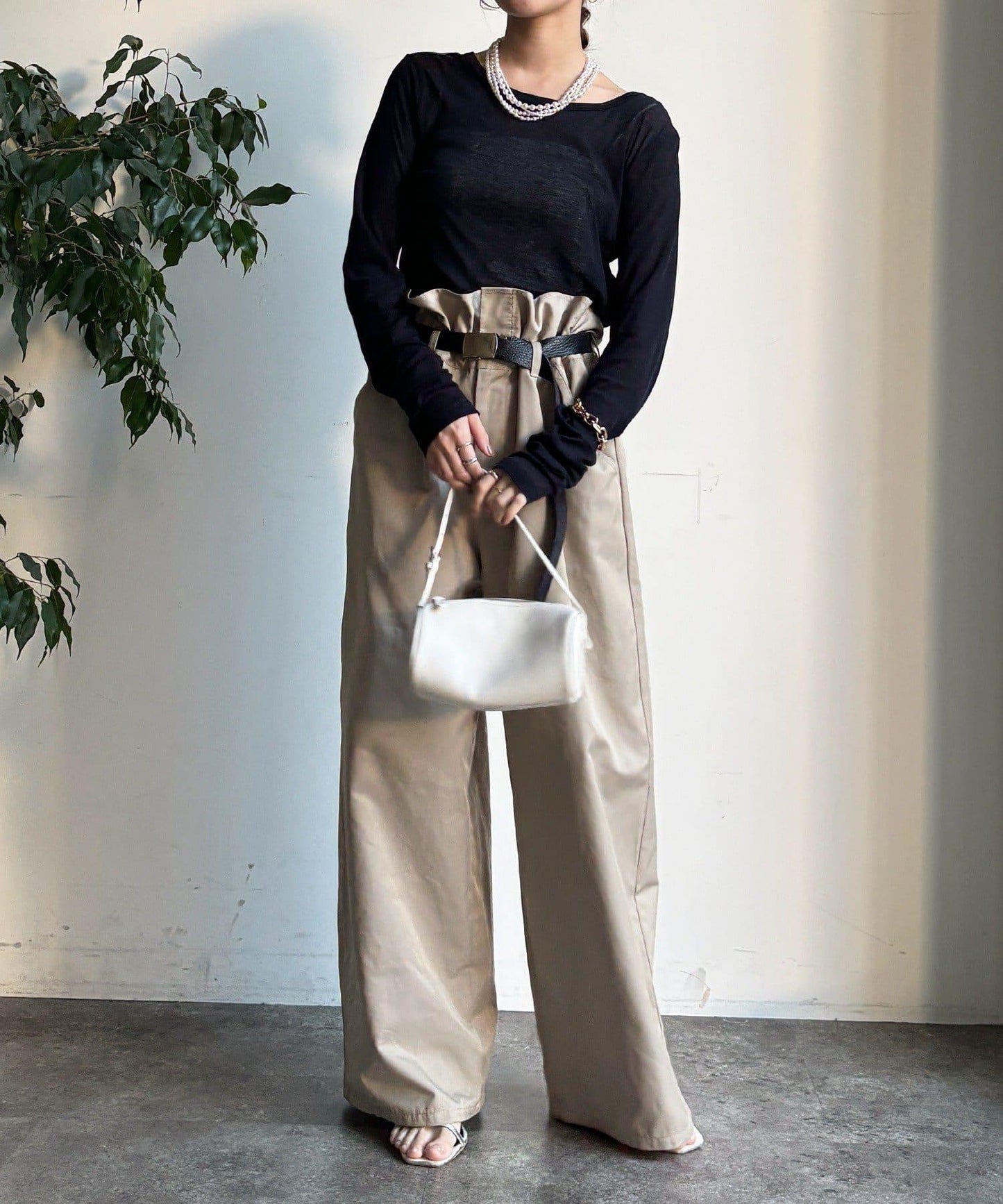 腰部翻折褶皺褲子