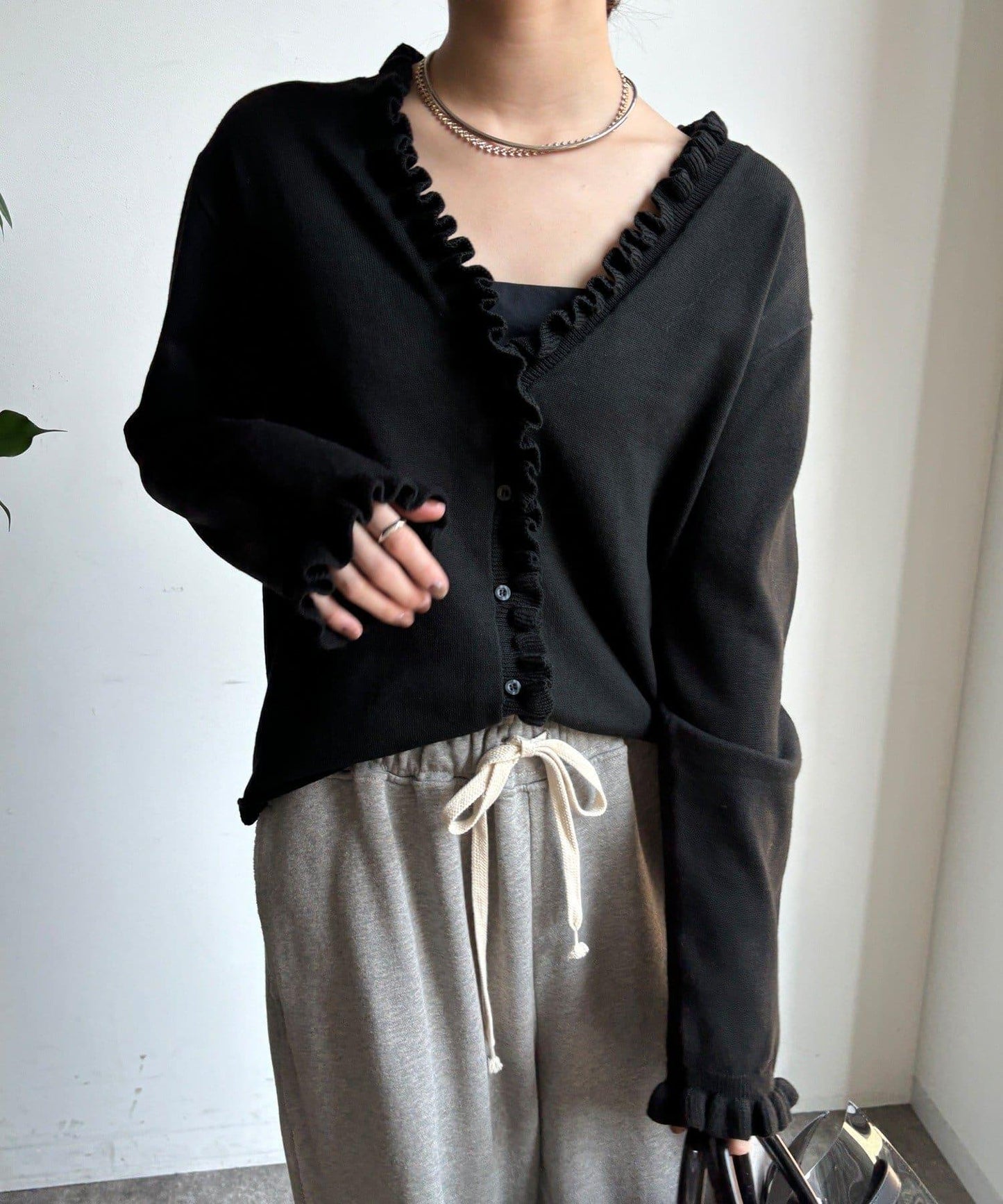 荷葉邊針織開衫