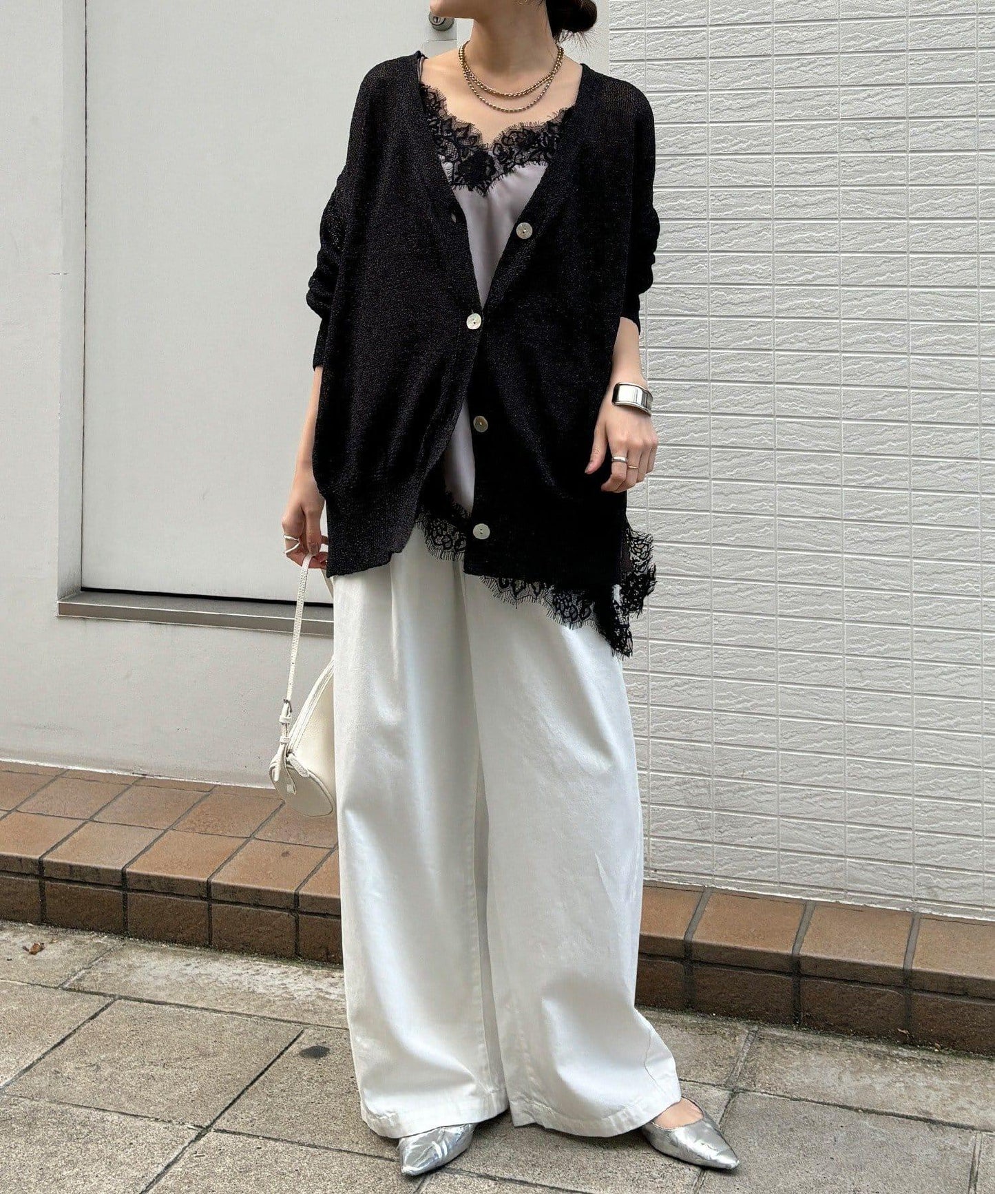 前後兩穿紙紗設計針織開衫（款）