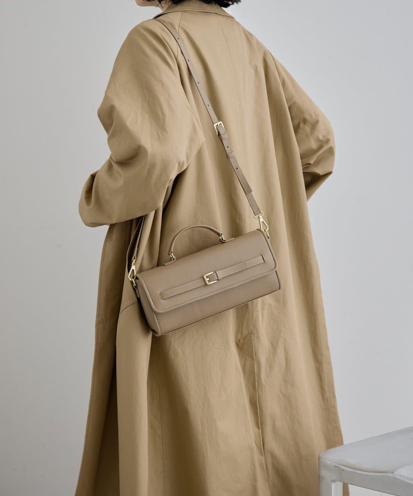 真皮輕量440g 腰帶翻蓋 單肩包