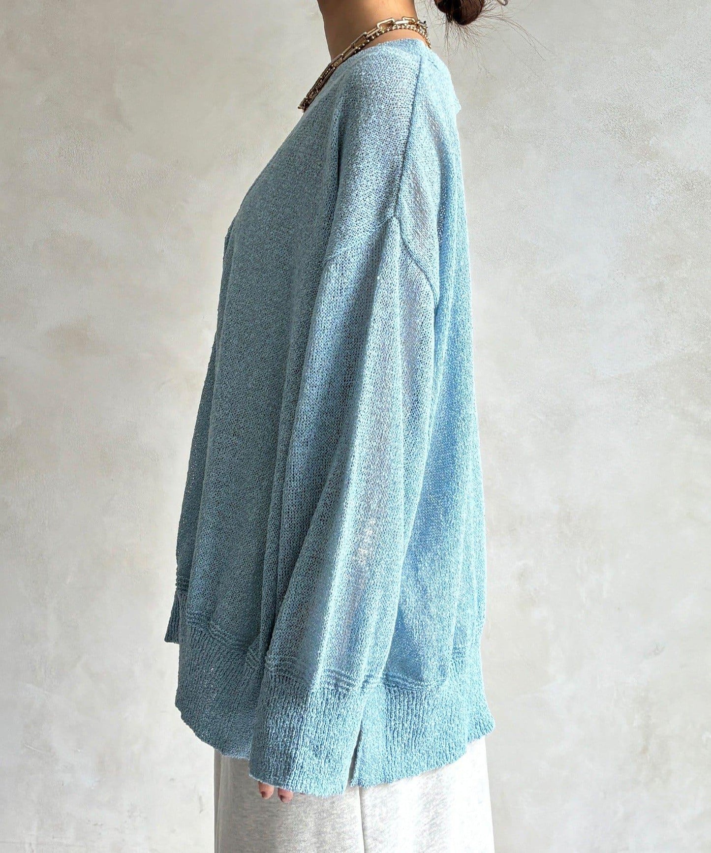 前後兩穿紙紗設計針織開衫（款）